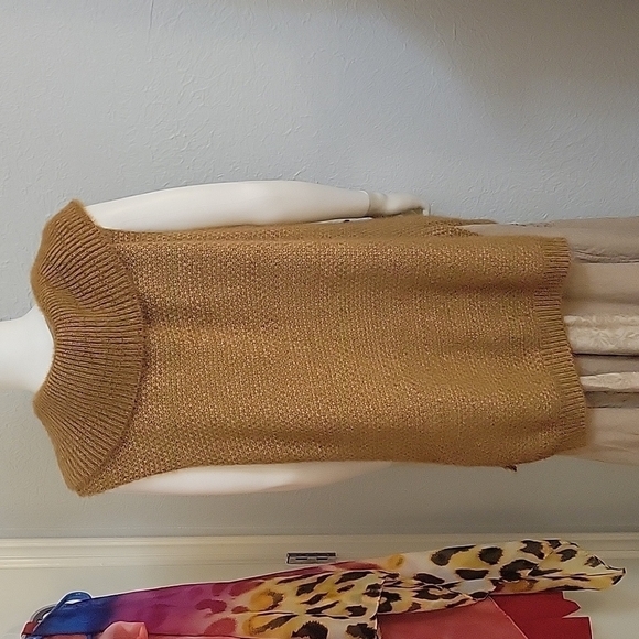 Vtg Camel Brown Shaggy Eyelash Knit One Button Sweater Waistcoat Vest - Picture 7 of 11